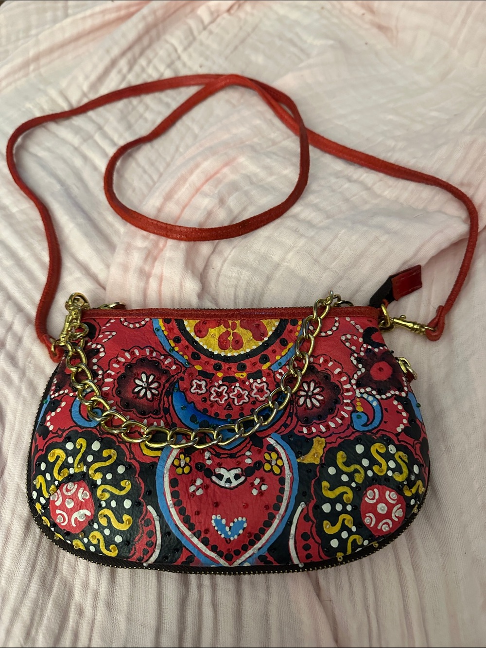 Red Floral Heart Crossbody Bag with Gold Chain Sharif NY
